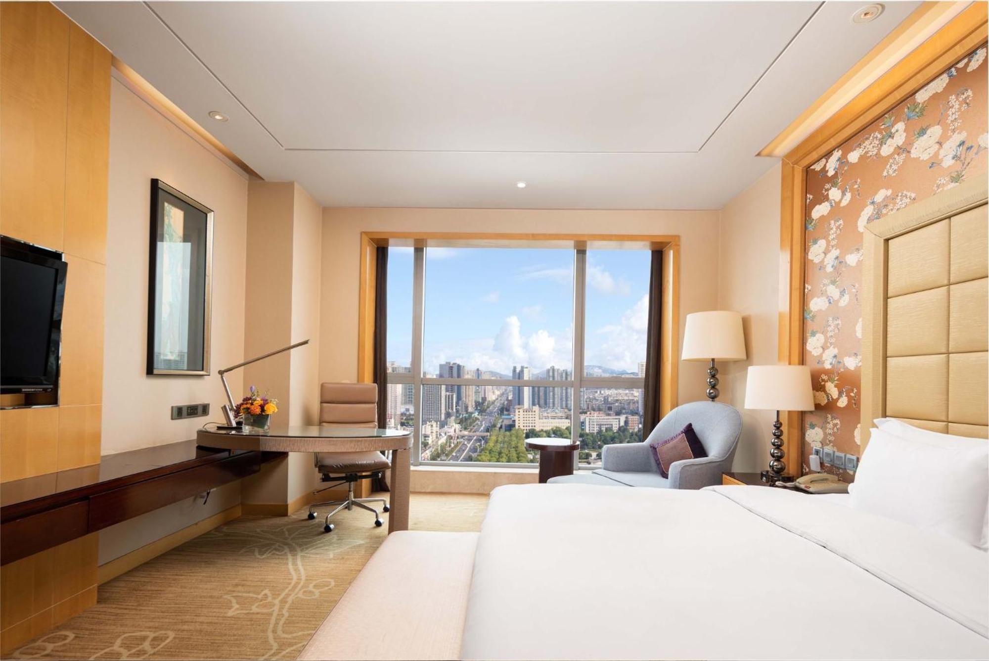 Hotel Crowne Plaza Xiangyang By Ihg Exterior foto